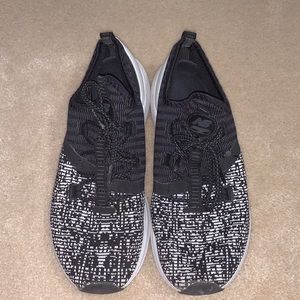 New balance sneakers